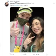 A fan reacting after meeting Dream at TwitchCon 2022 (Image via heather/Twitter)